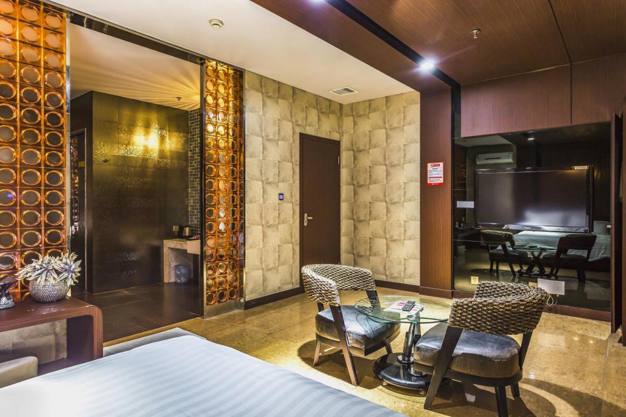 ชิงต่าว เฮงโป โฮเต็ล Hotel ชิงเต่า ภายนอก รูปภาพ