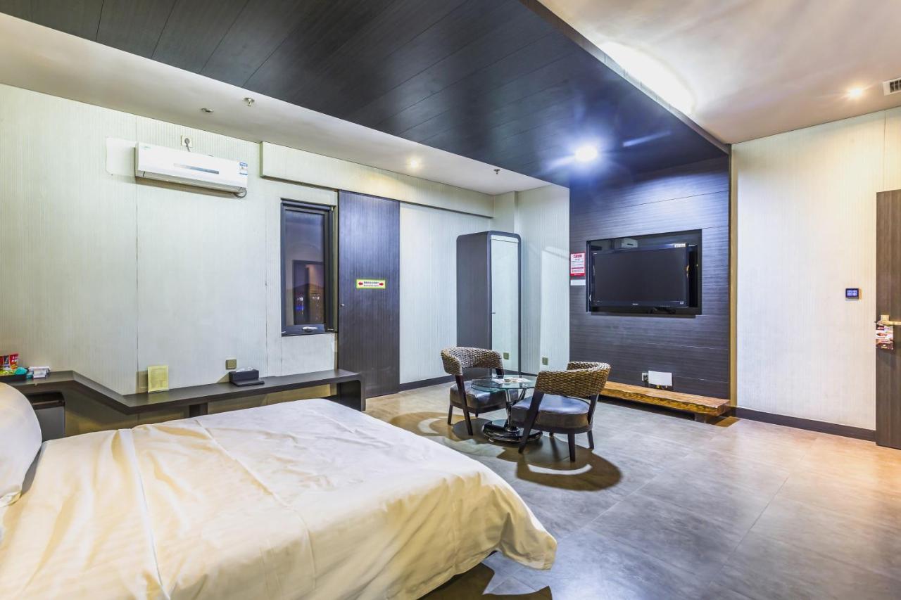 ชิงต่าว เฮงโป โฮเต็ล Hotel ชิงเต่า ภายนอก รูปภาพ
