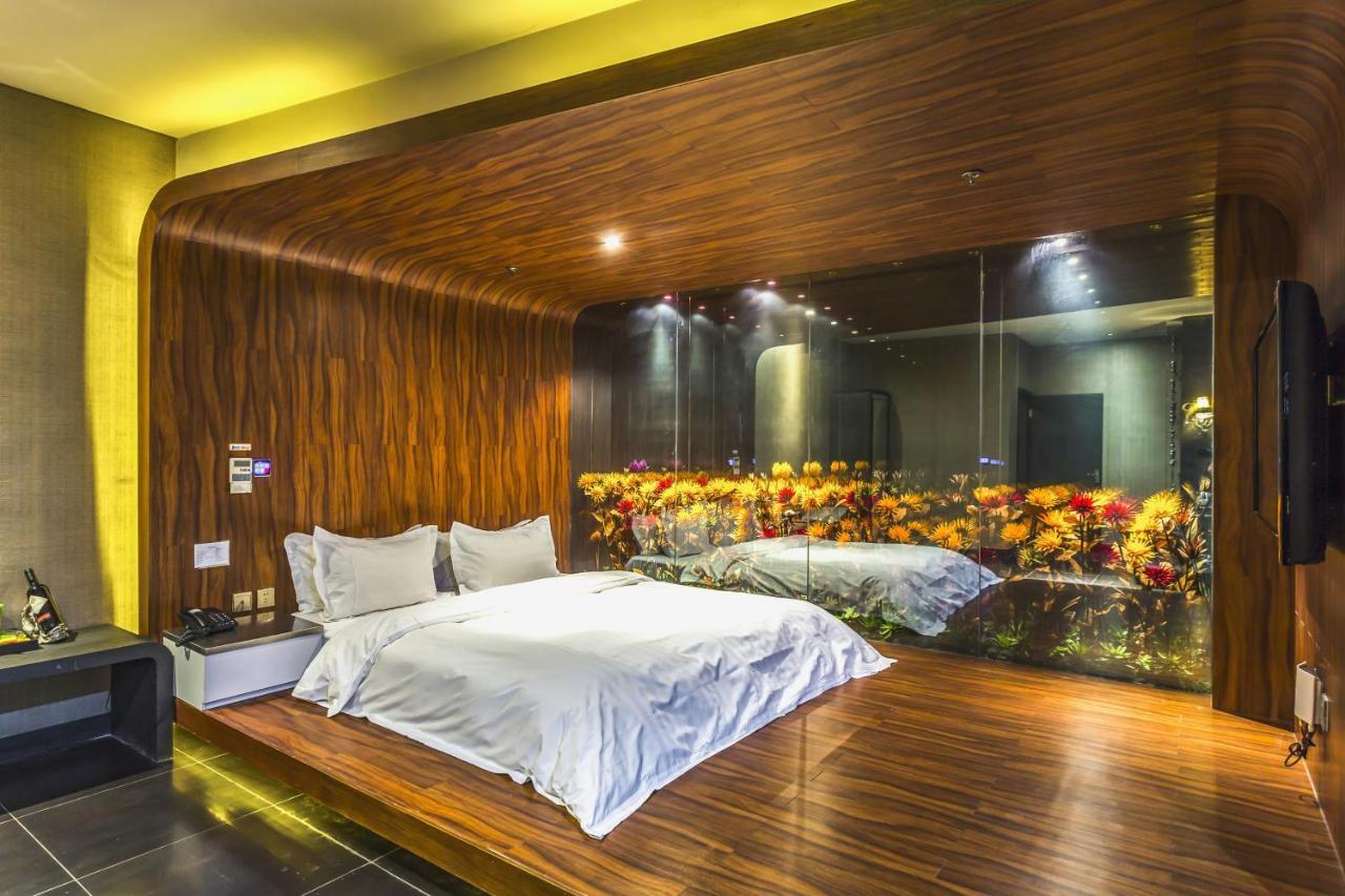 ชิงต่าว เฮงโป โฮเต็ล Hotel ชิงเต่า ภายนอก รูปภาพ